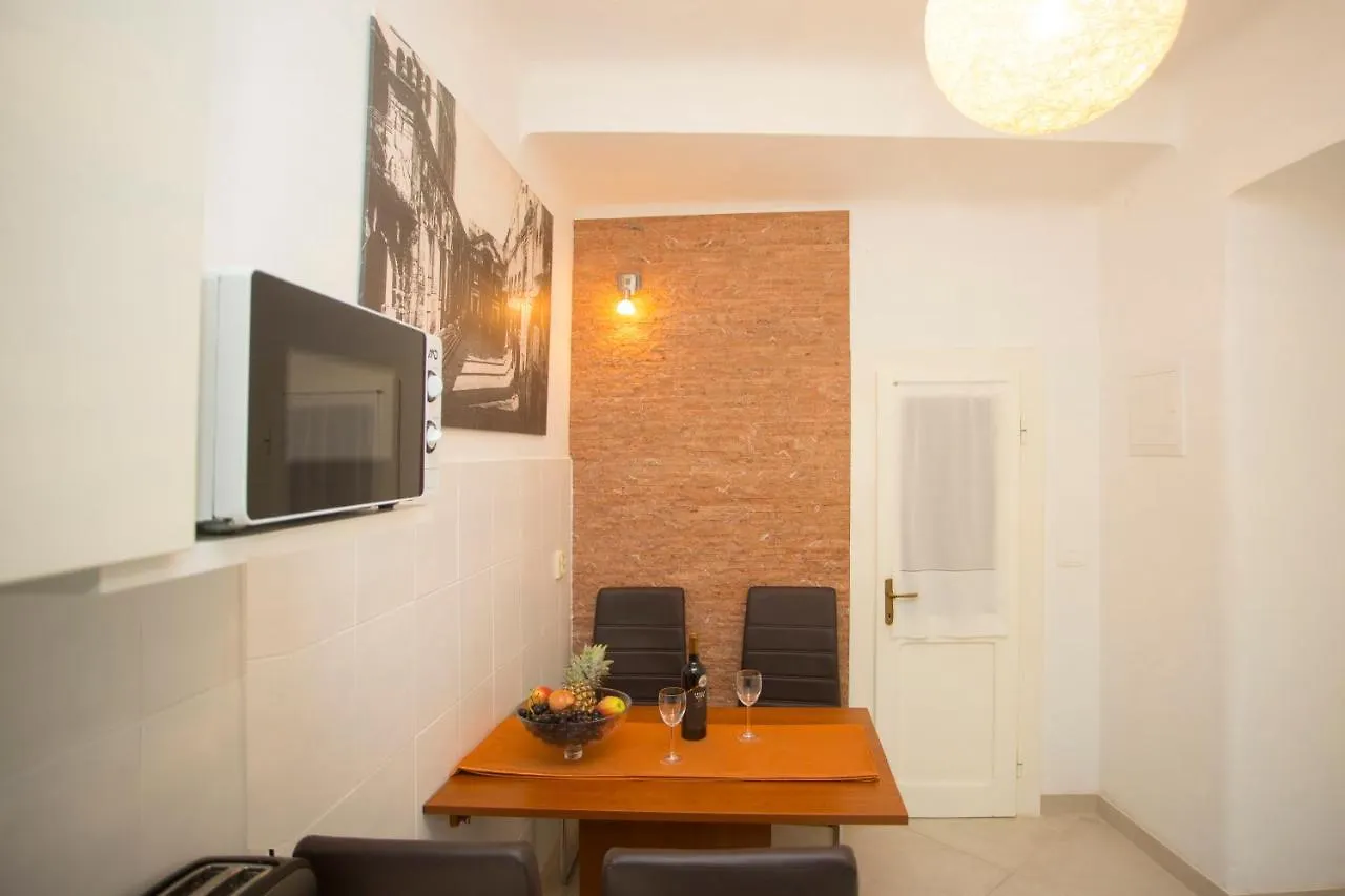 Apartment Silvana Split 0*,  Croatia